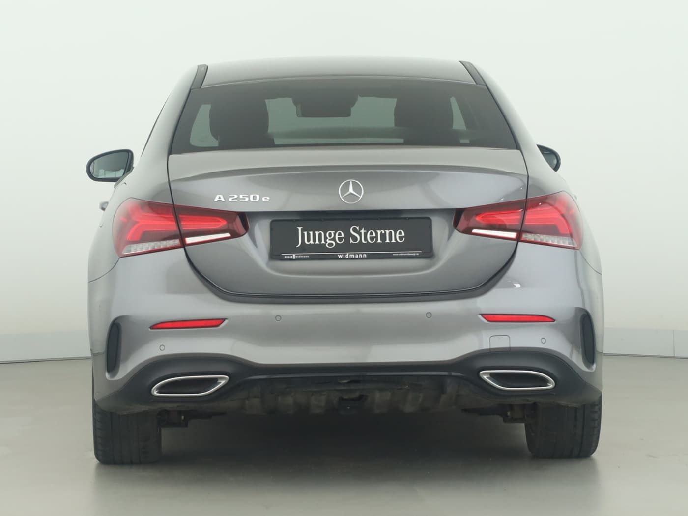 Mercedes-Benz A 250 e Lim Bild 4