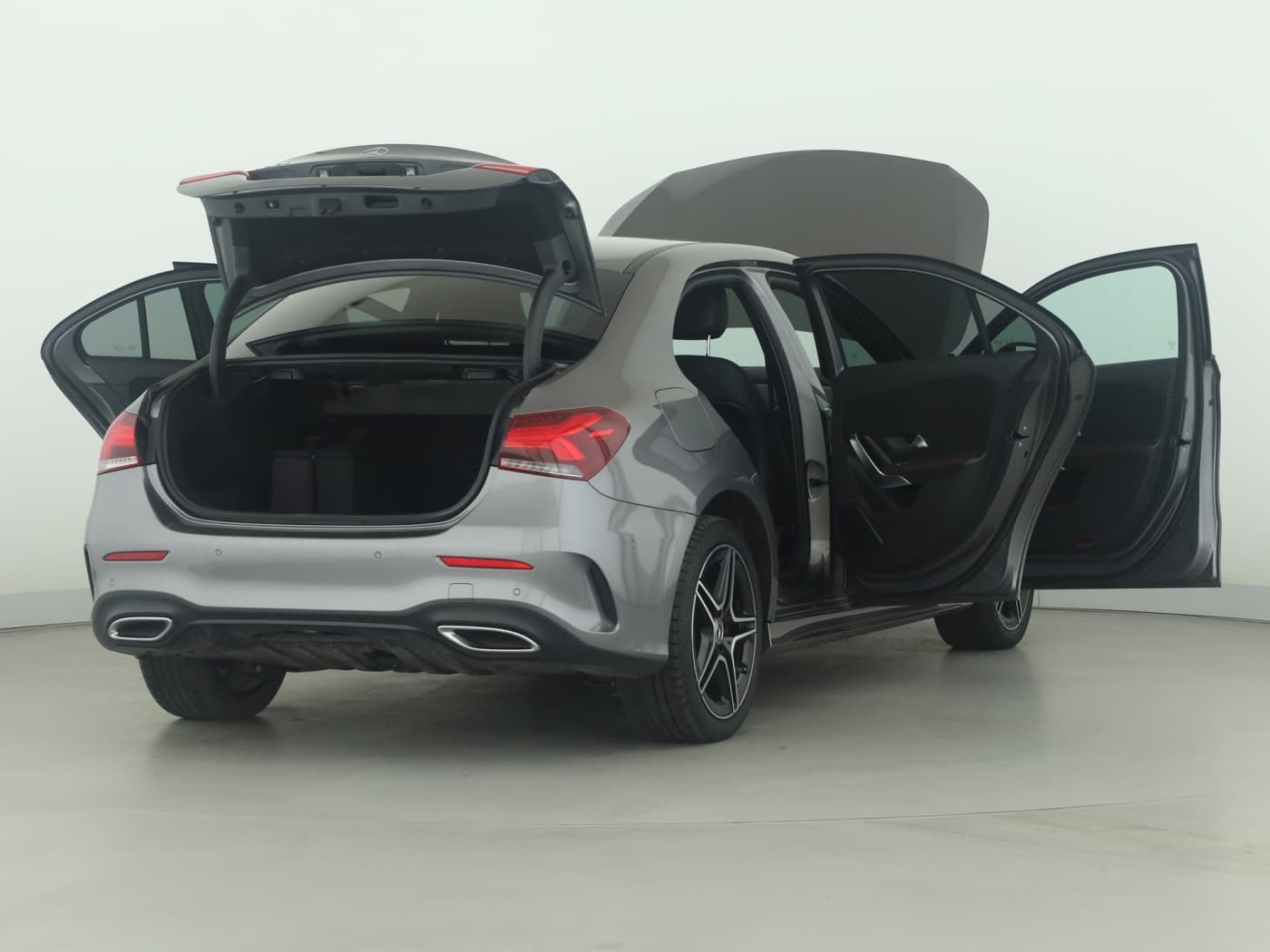 Mercedes-Benz A 250 e Lim Bild 9