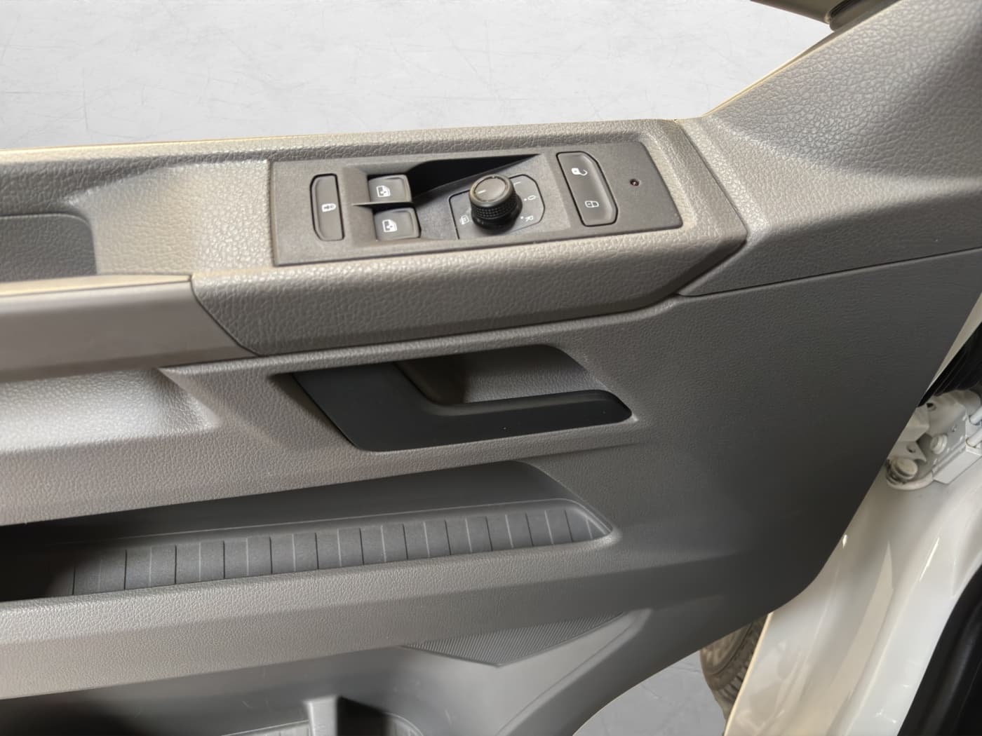 Volkswagen T6 Caravelle 2.0 TDI Bild 18