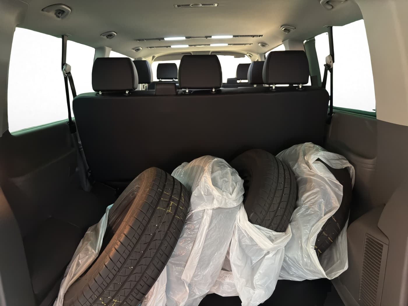 Volkswagen T6 Caravelle 2.0 TDI Bild 19