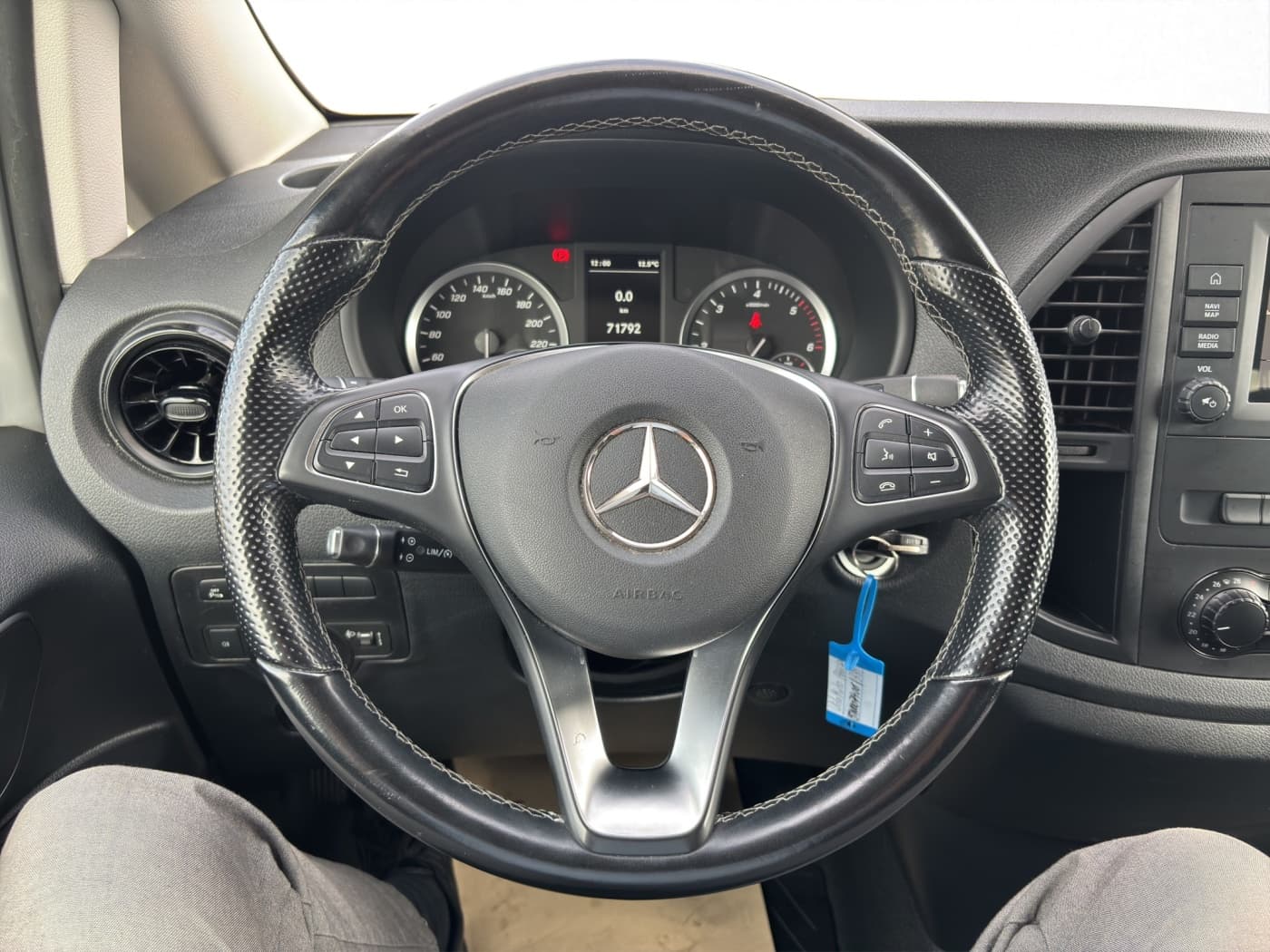 Mercedes-Benz Vito 116 CDI Mixto lang Bild 10