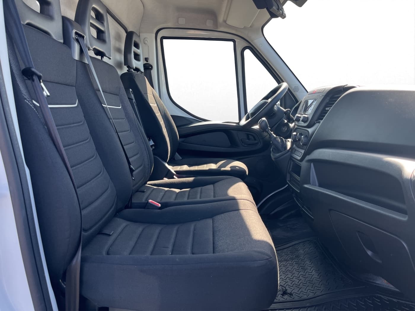 IVECO Daily Koffer LBW Maxi Bild 12