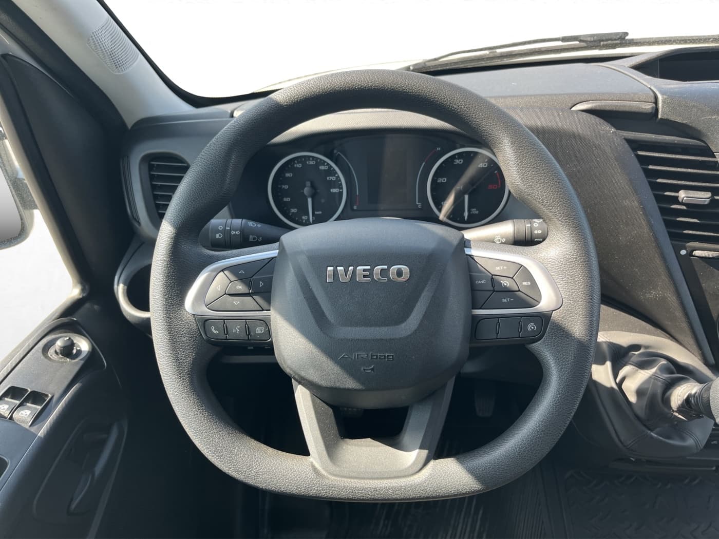 IVECO Daily Koffer LBW Maxi Bild 9