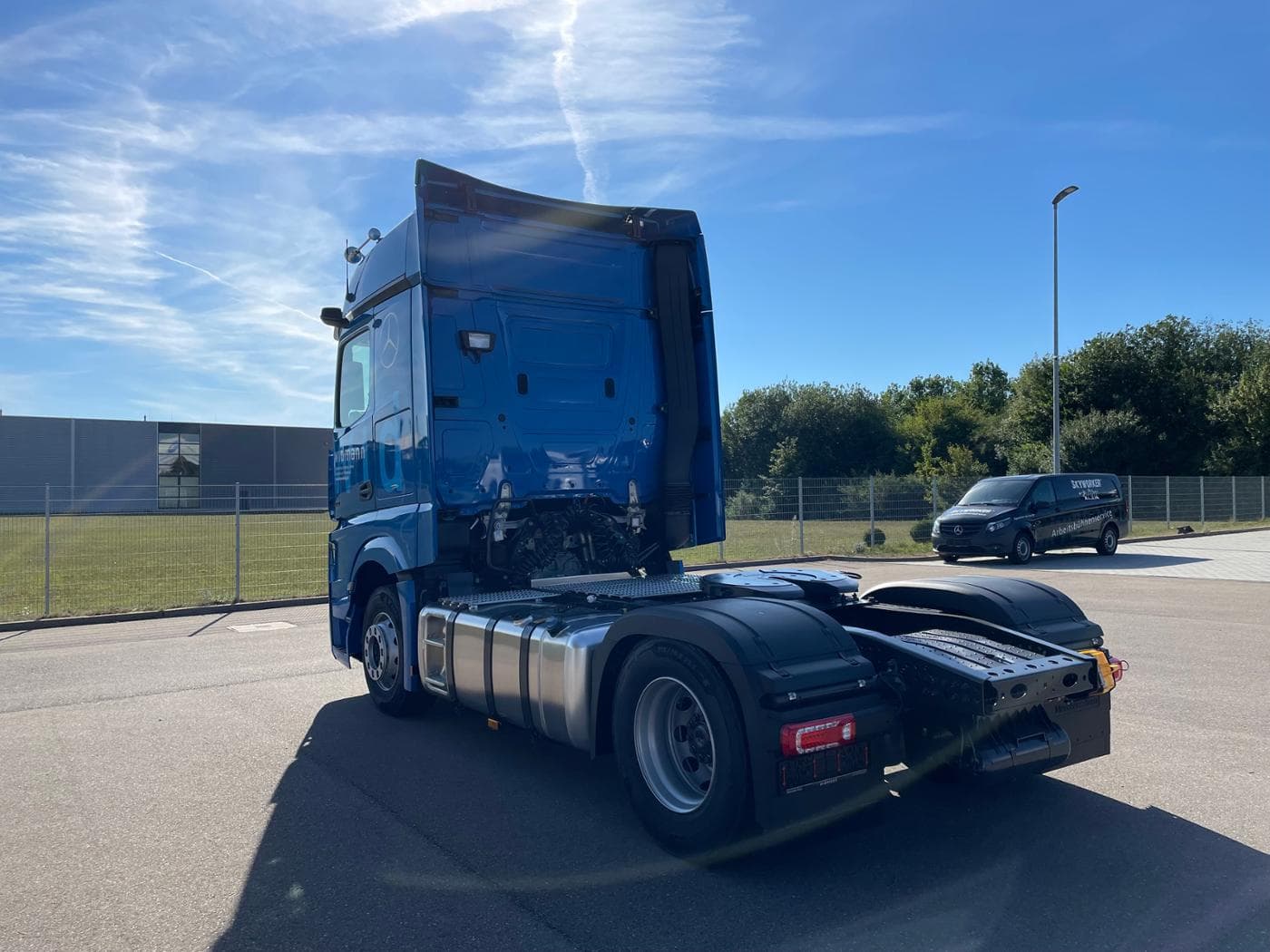 Mercedes-Benz Actros 1848 LS Bild 4