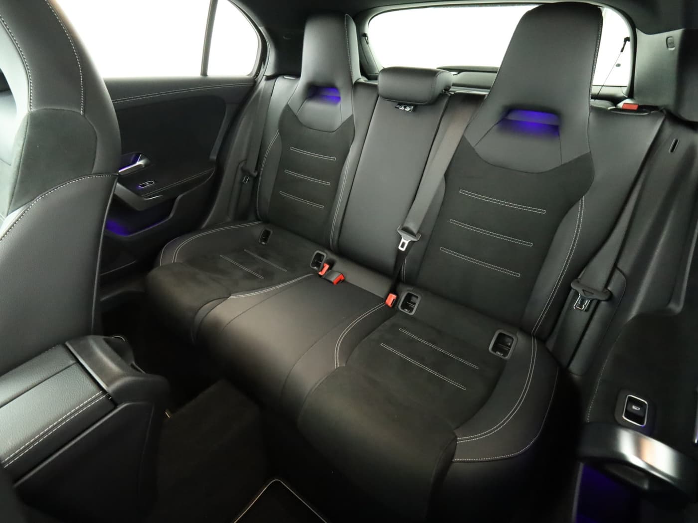 Mercedes-Benz A 250 e Bild 18