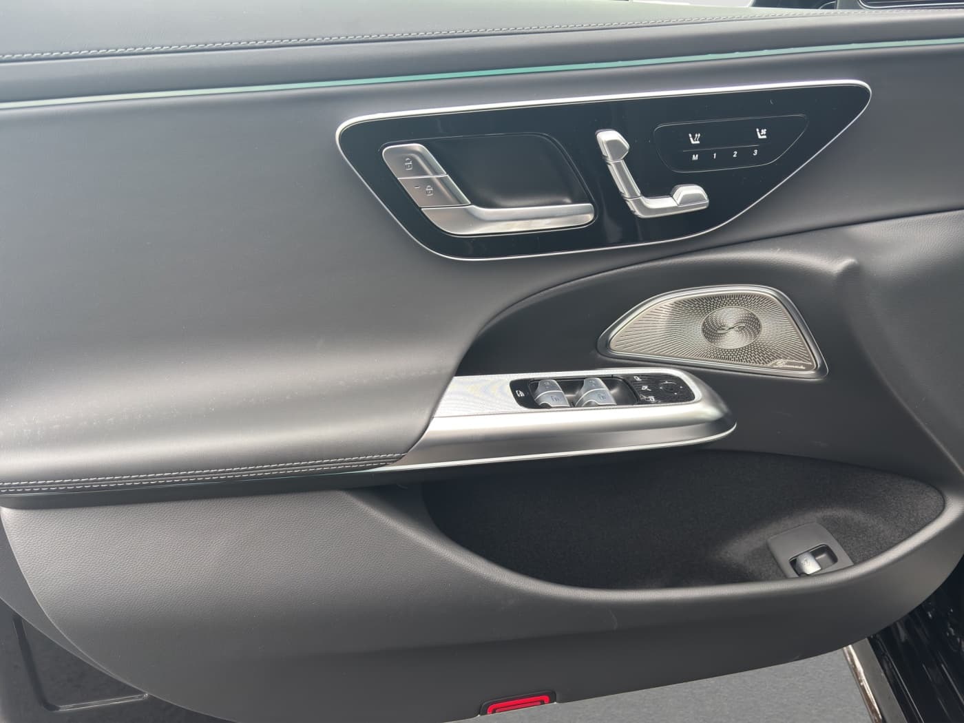 Mercedes-Benz E 450 d 4MATIC T-Modell Bild 18