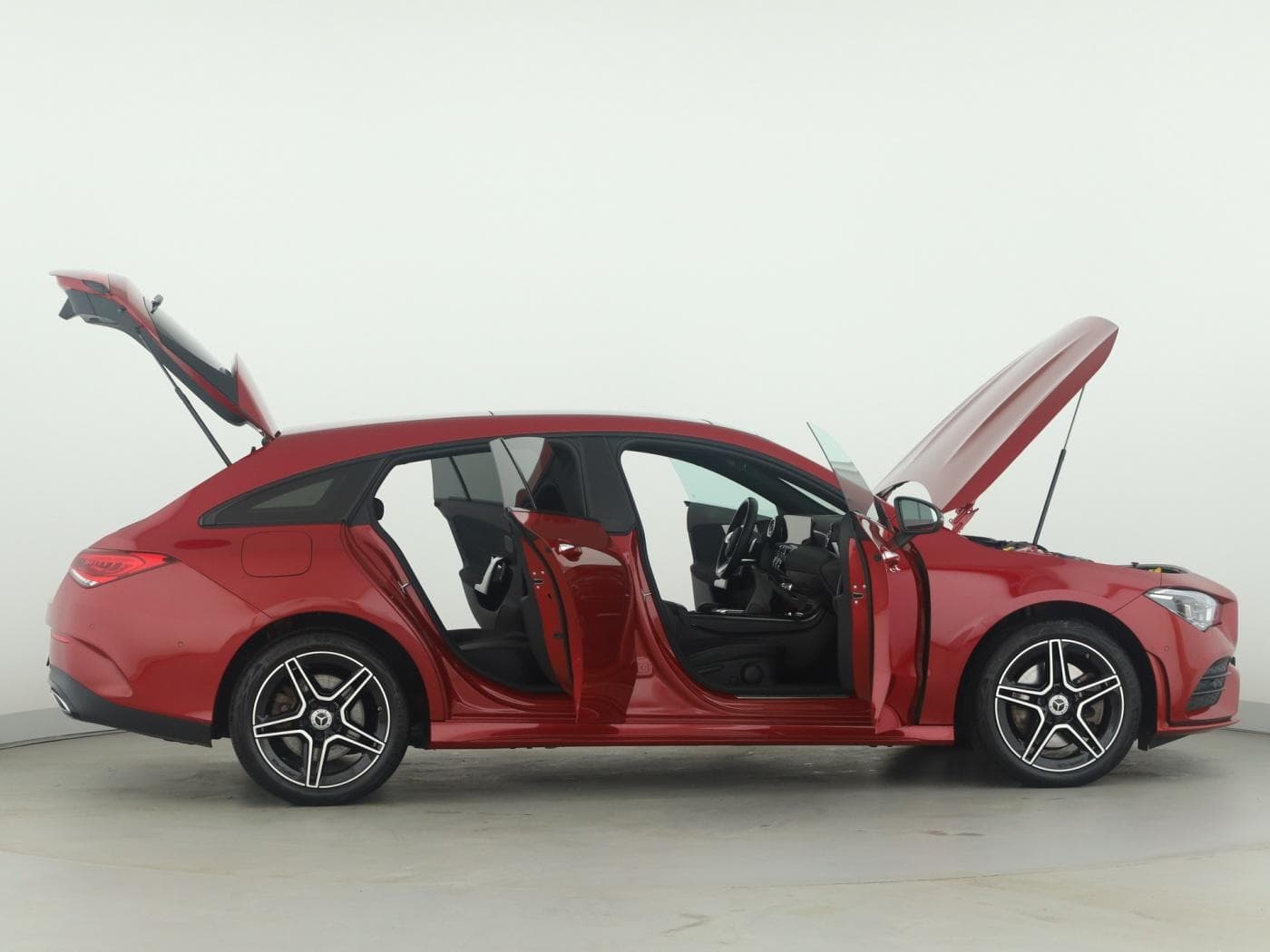 Mercedes-Benz CLA 250 e SB Bild 8