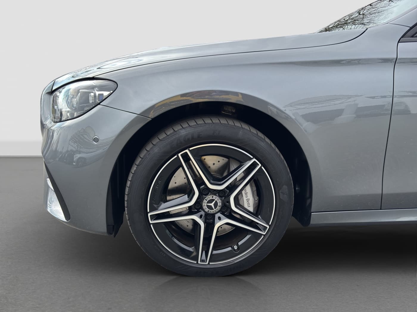 Mercedes-Benz E 300 de T Bild 20