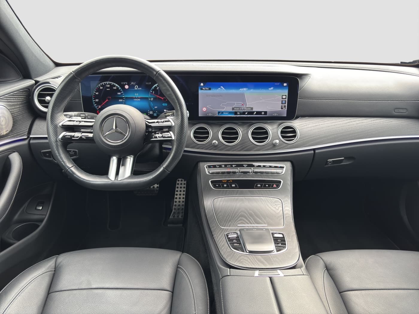 Mercedes-Benz E 300 de T Bild 9