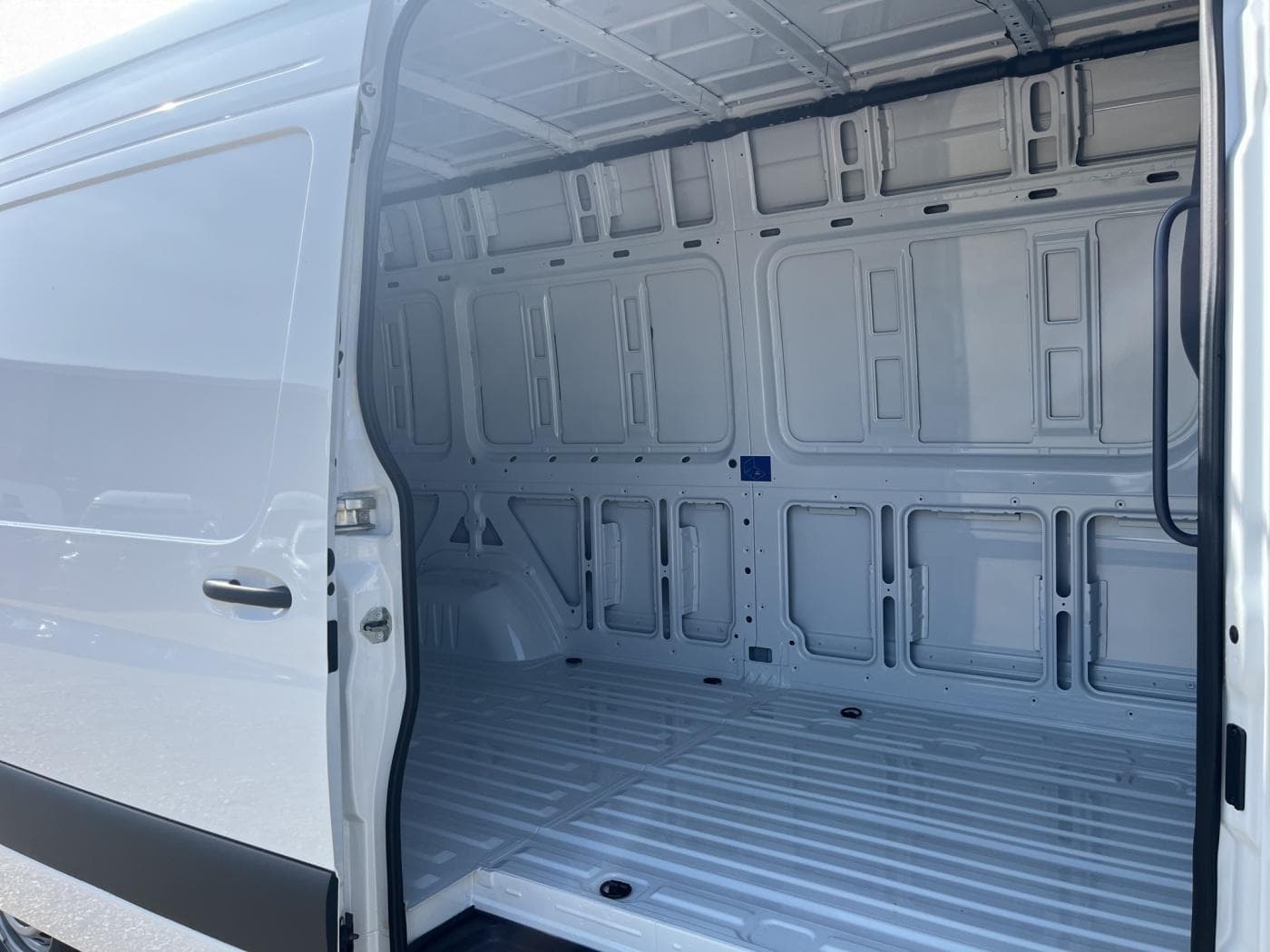 Mercedes-Benz Sprinter 317 CDI Kasten Bild 17