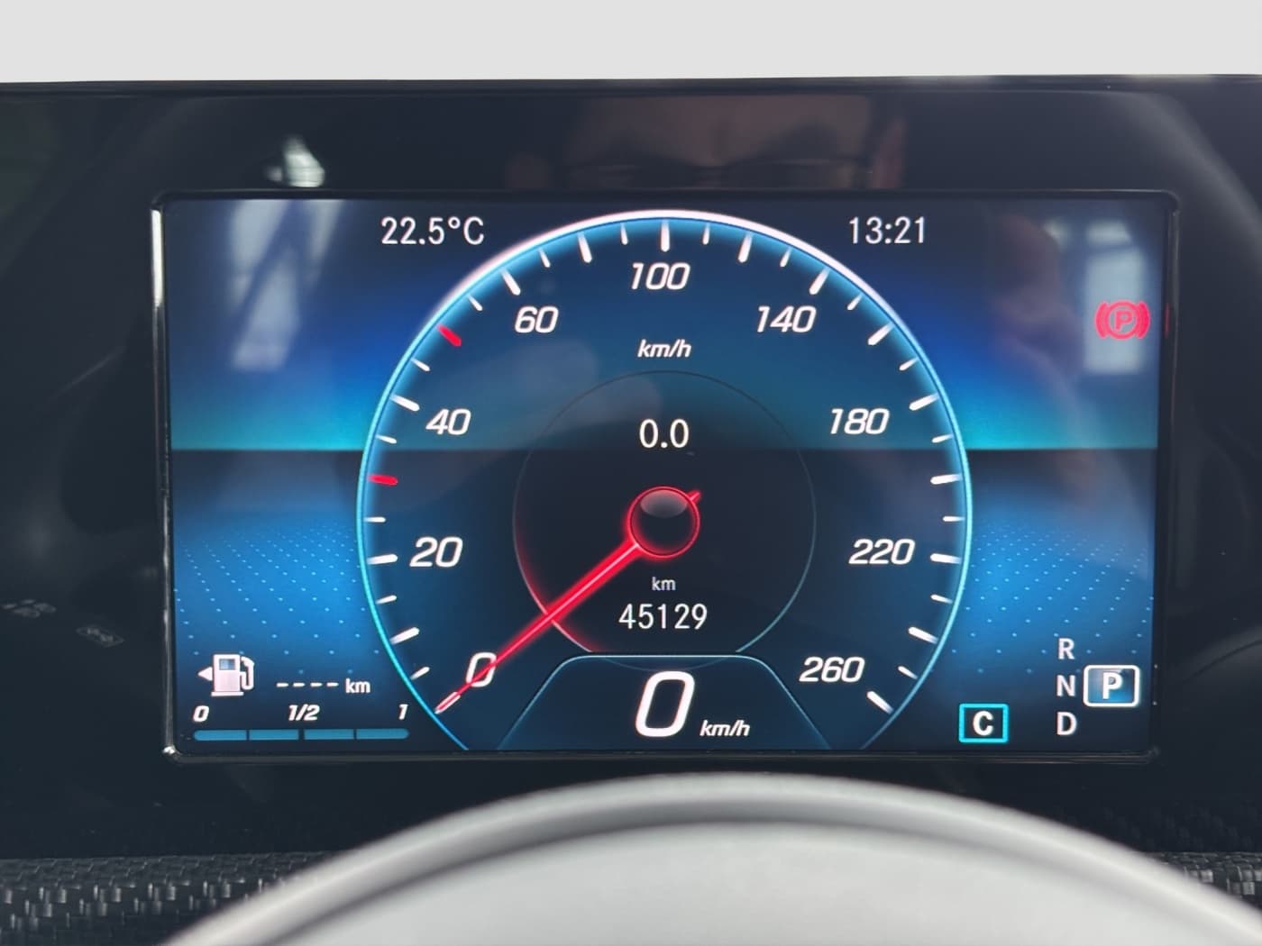 Mercedes-Benz CLA 180 SB Bild 11