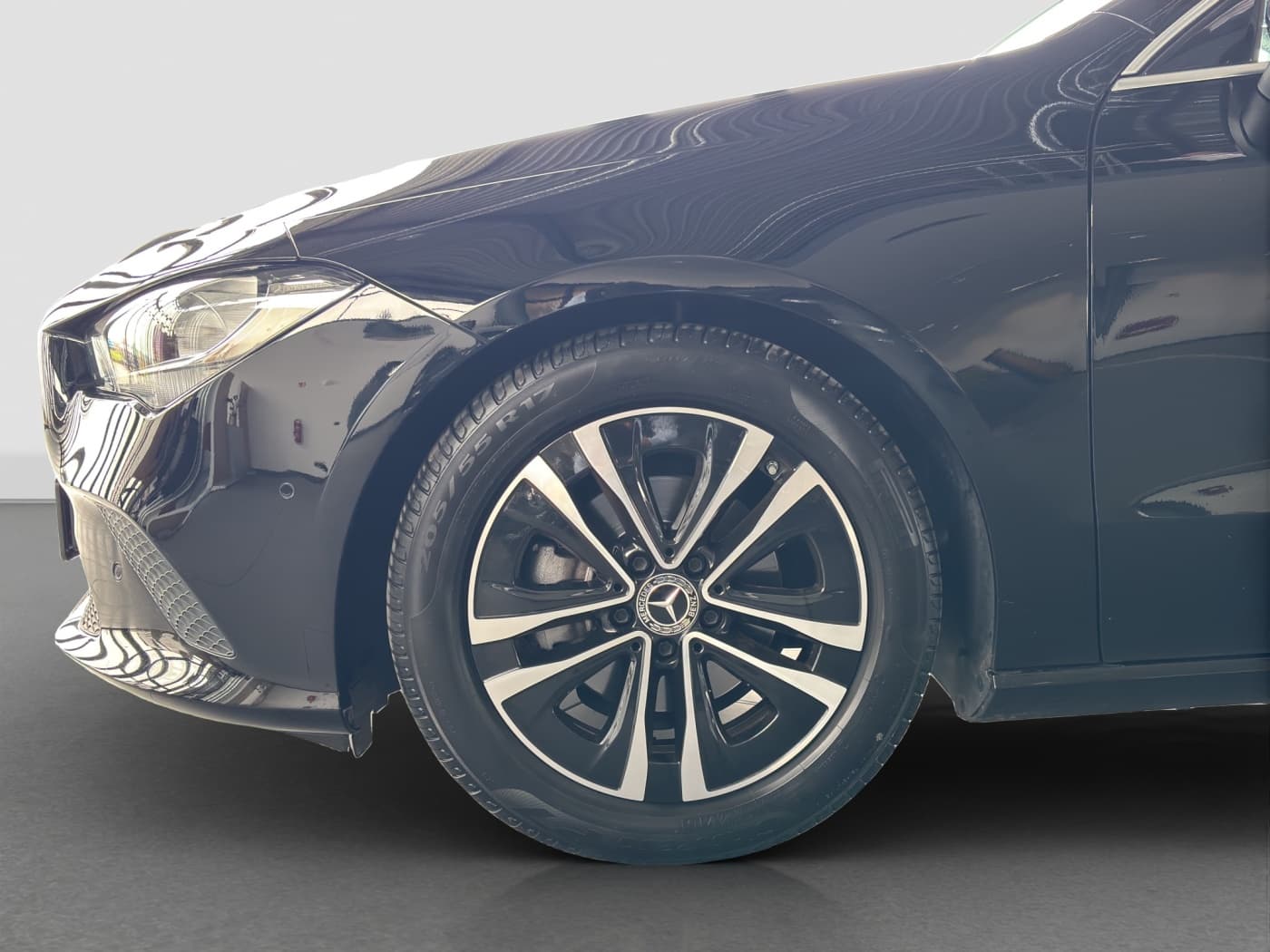 Mercedes-Benz CLA 180 SB Bild 18