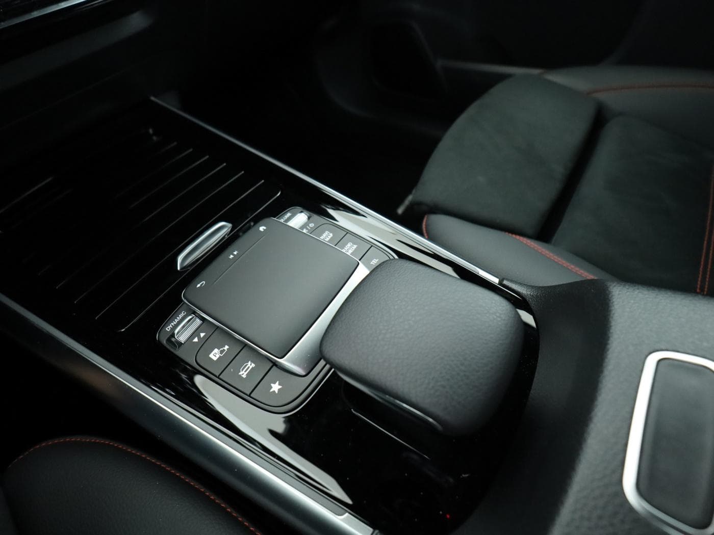 Mercedes-Benz GLA 250 e Bild 15