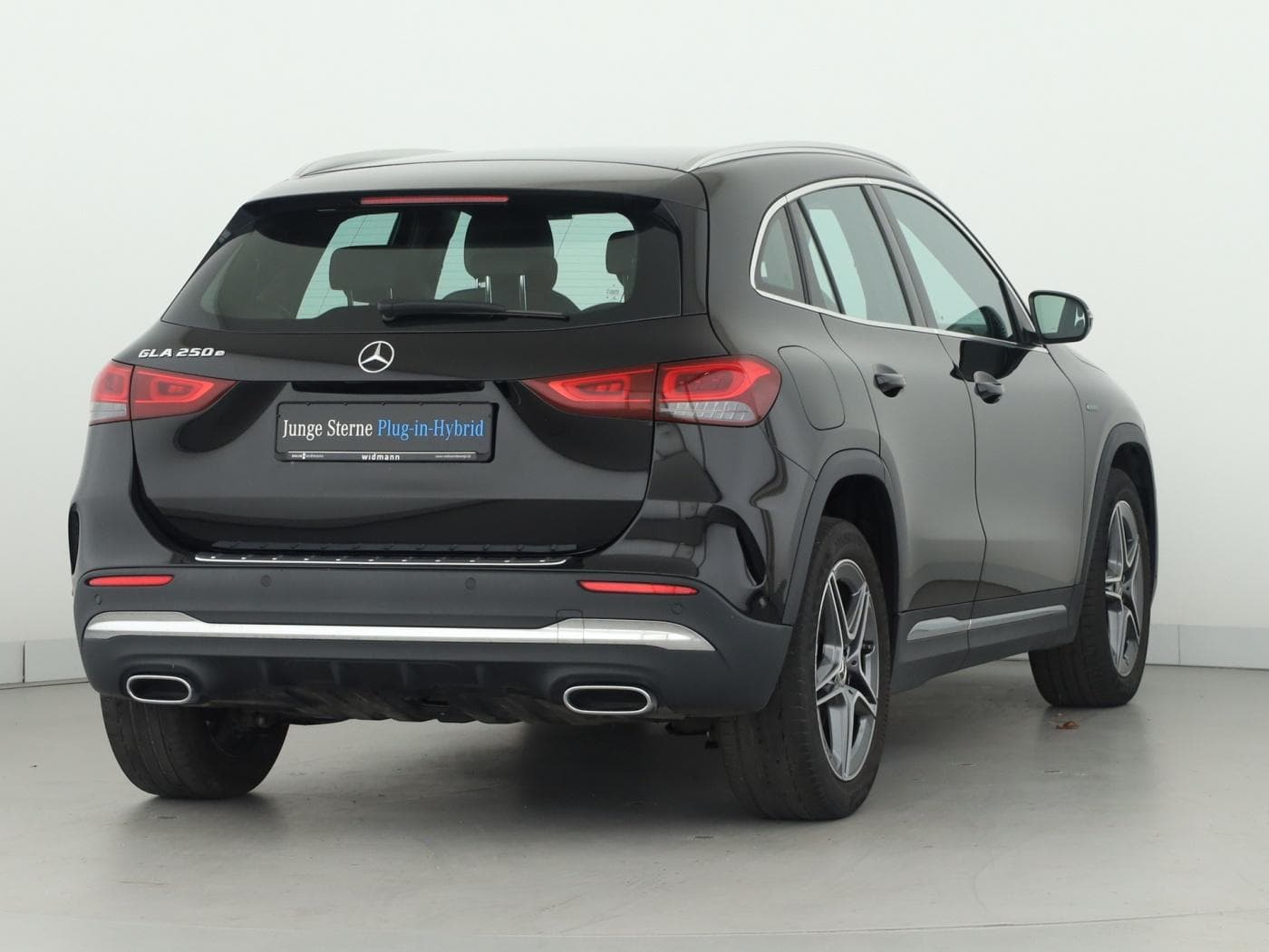Mercedes-Benz GLA 250 e Bild 2