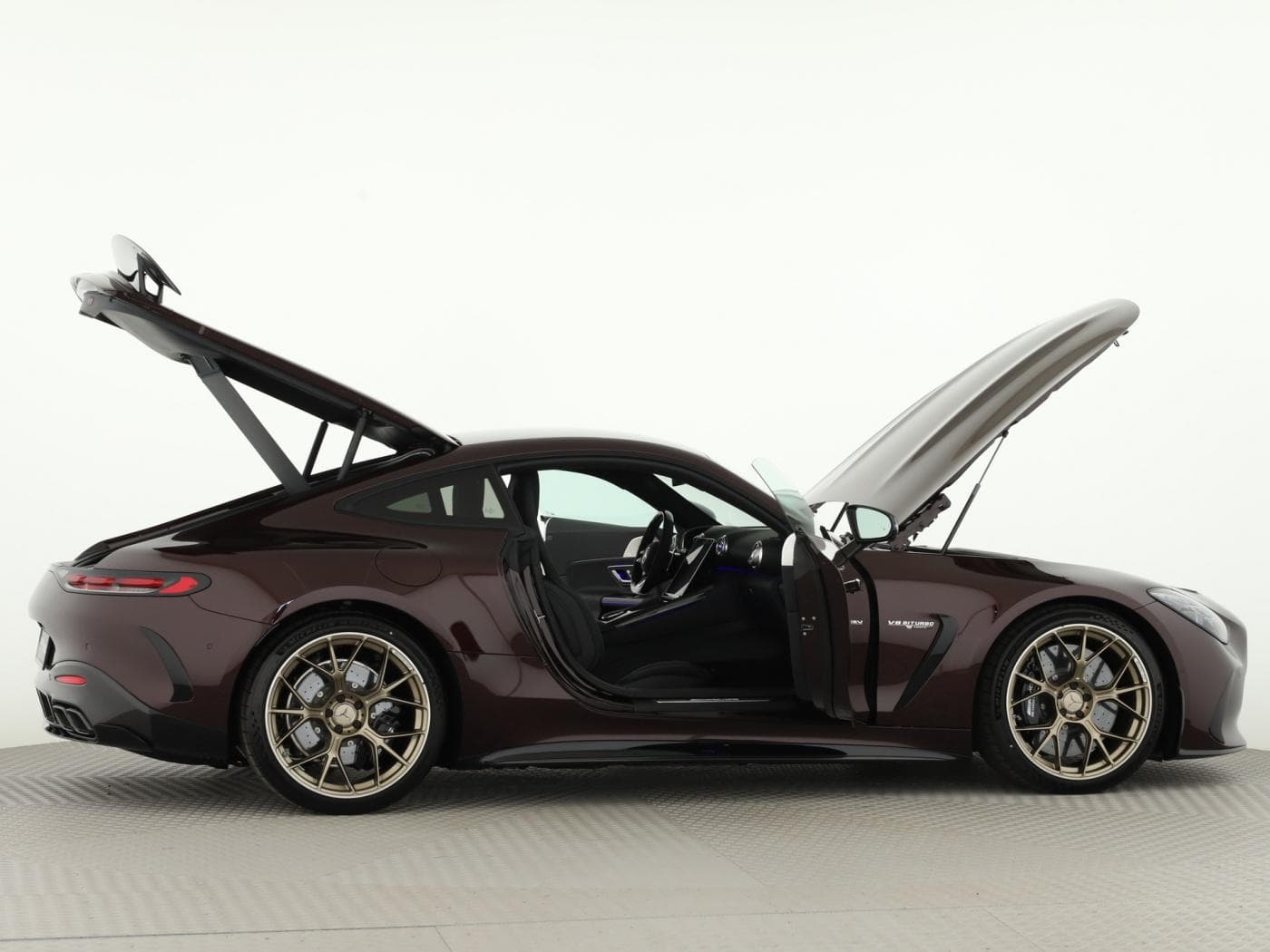 Mercedes-Benz AMG GT 63 4MATIC+ Bild 8