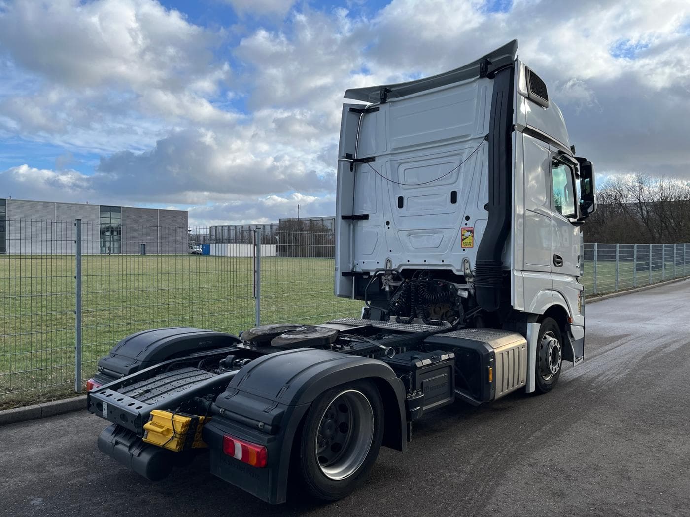 Mercedes-Benz Actros 1848 LS nRL GigaSpace Bild 4