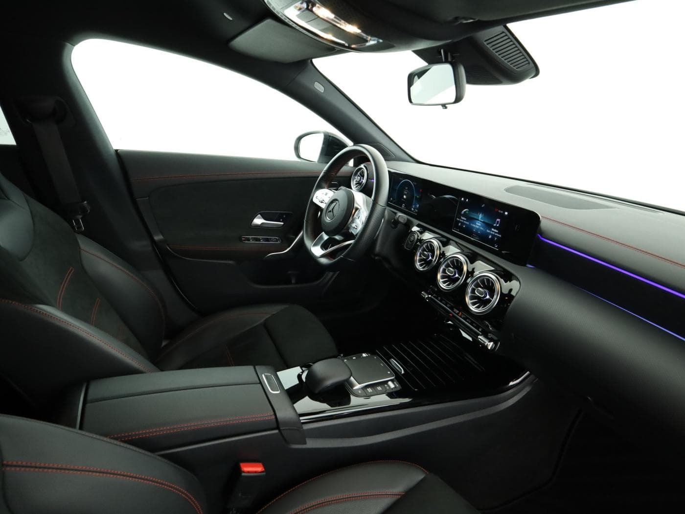 Mercedes-Benz CLA 250 e SB Bild 17