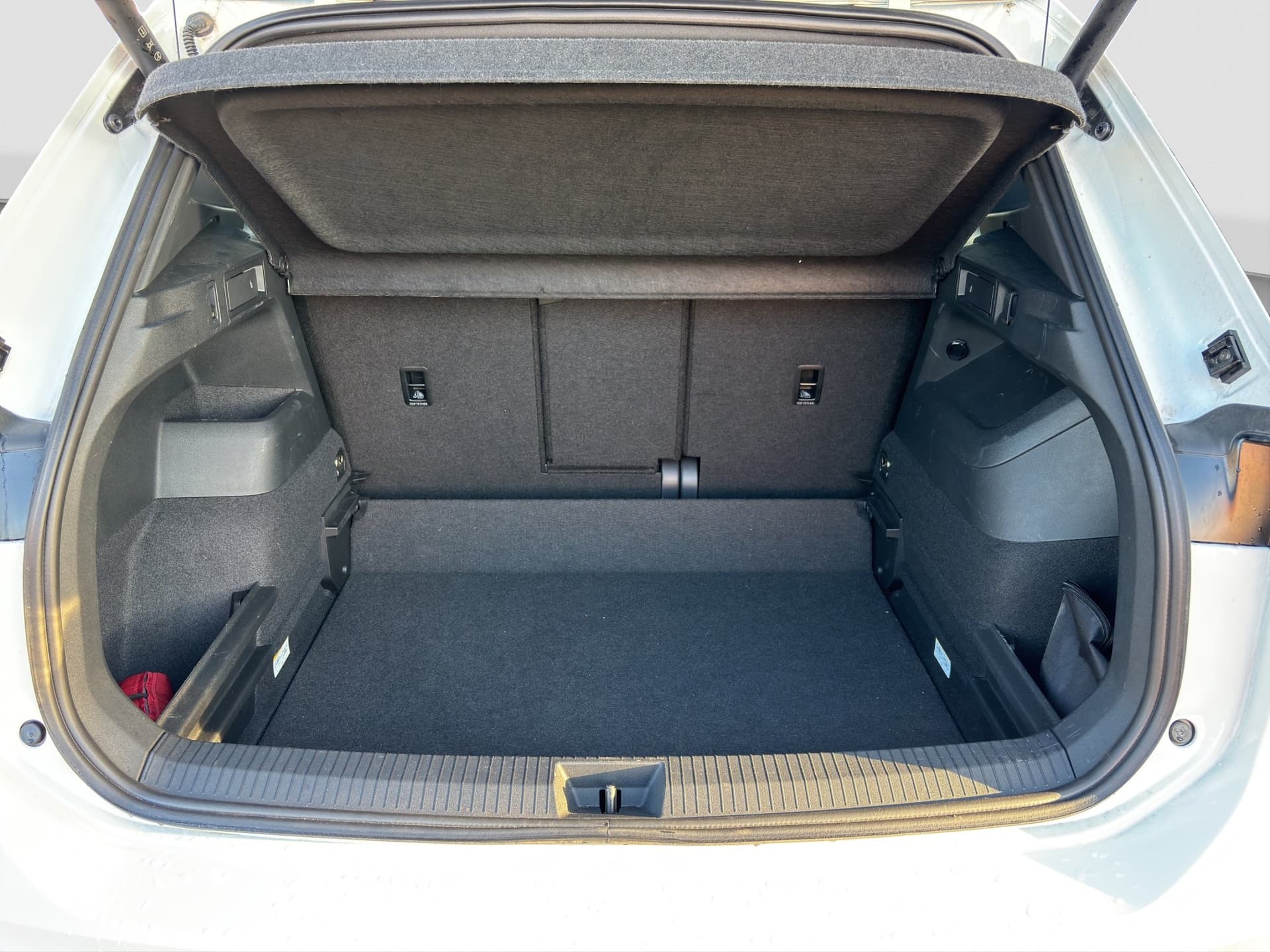 Volkswagen Tiguan Life GOAL 1.5 TSI DSG AHK NAVI ACC Kamera Bild 16