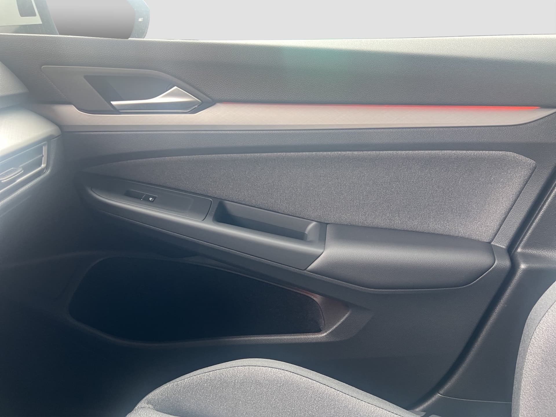 Volkswagen Golf Variant 1.5 TSI DSG Standheizung Bild 14