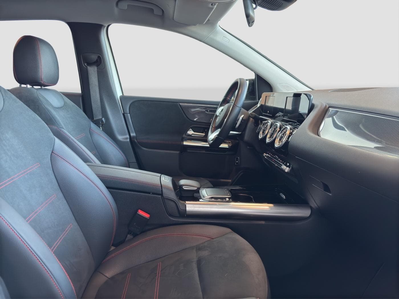 Mercedes-Benz B 250 e Bild 15