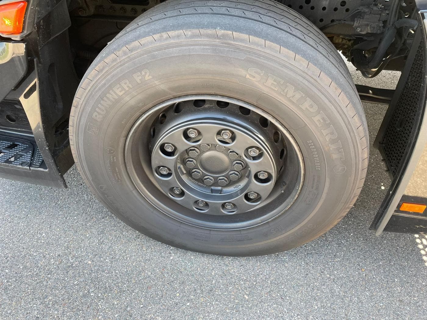 Mercedes-Benz Actros 1851 LS BigSpace Bild 3