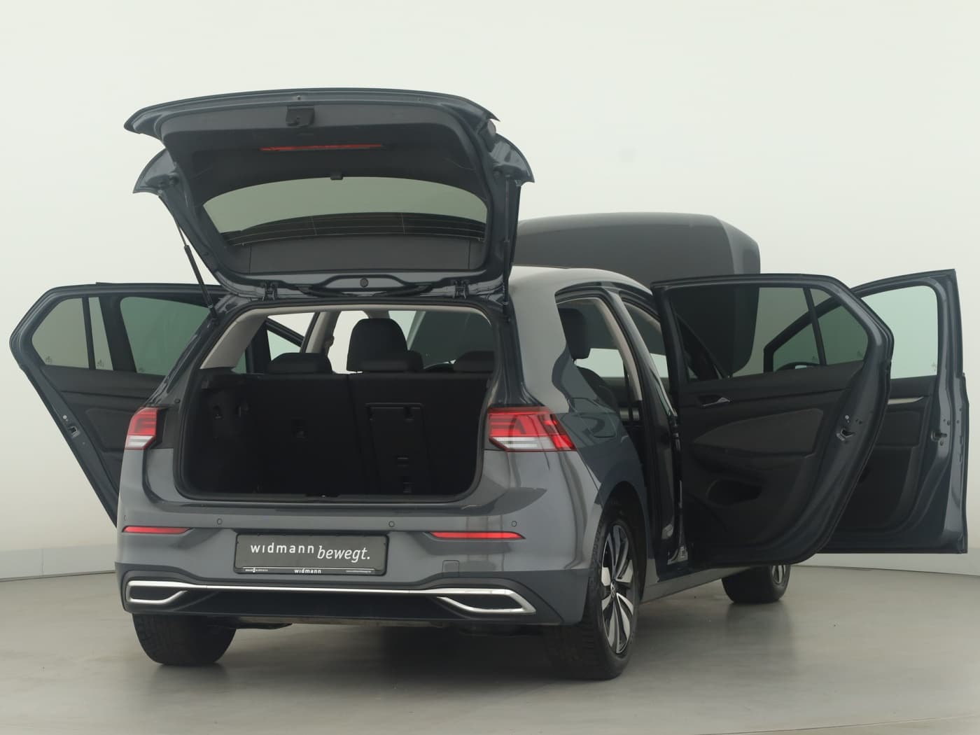 Volkswagen Golf VIII 2.0 TDI Move Bild 9