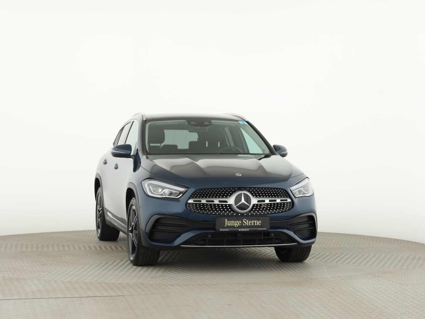 Mercedes-Benz GLA 250 e Bild 3