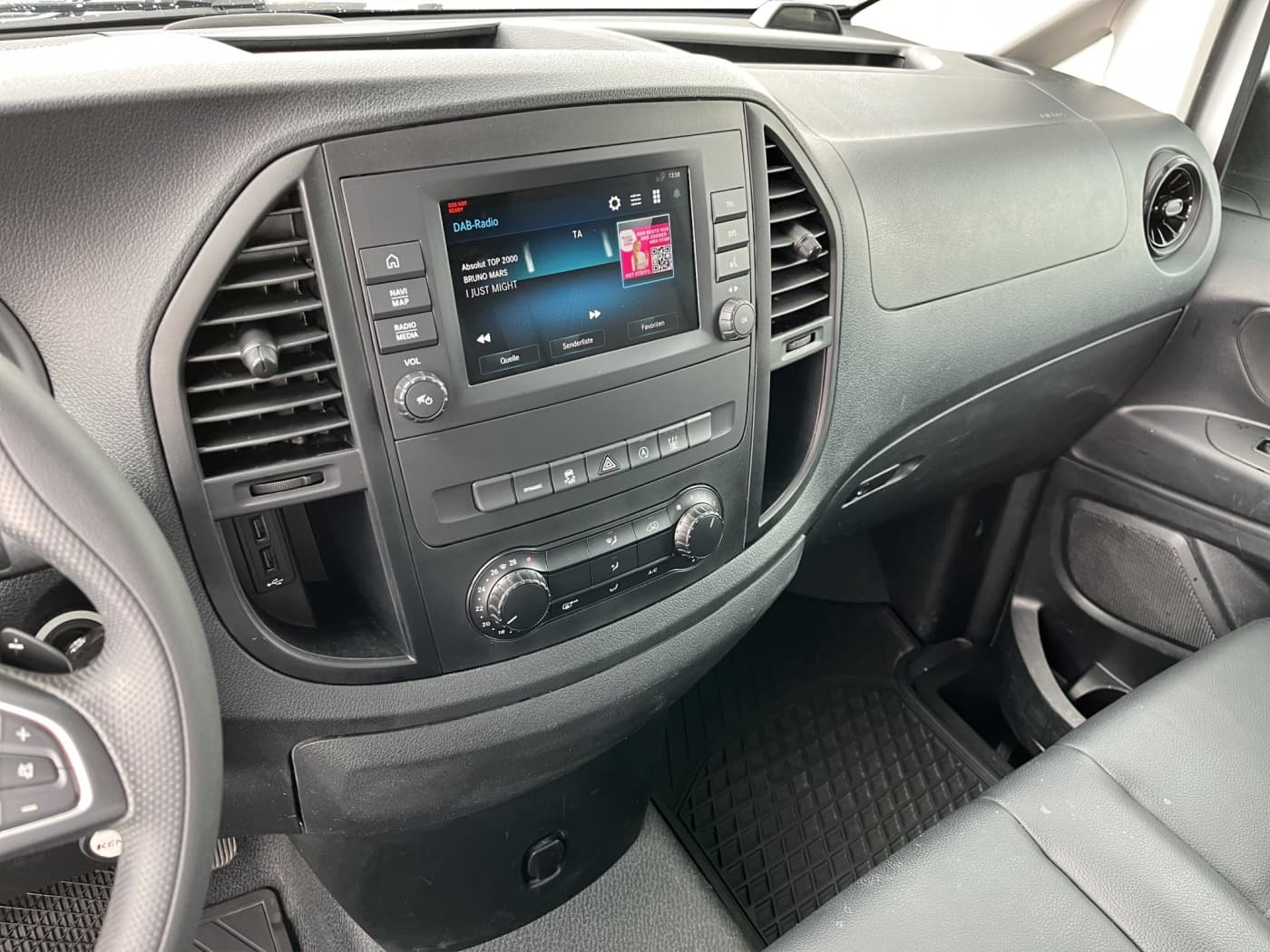Mercedes-Benz Vito 116 CDI Kasten Extralang Bild 11
