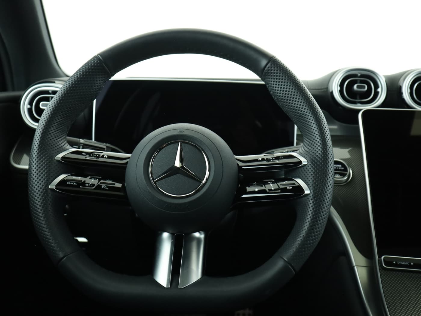 Mercedes-Benz GLC 300 d 4M Coup Bild 11