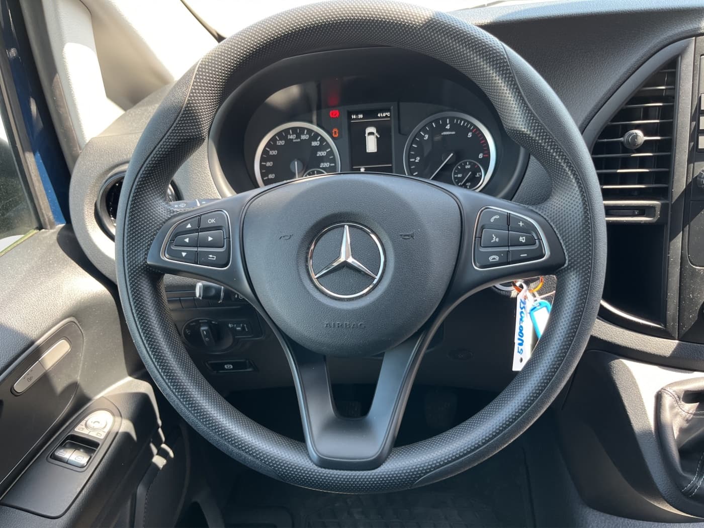 Mercedes-Benz Vito 114 CDI Kasten Bild 10