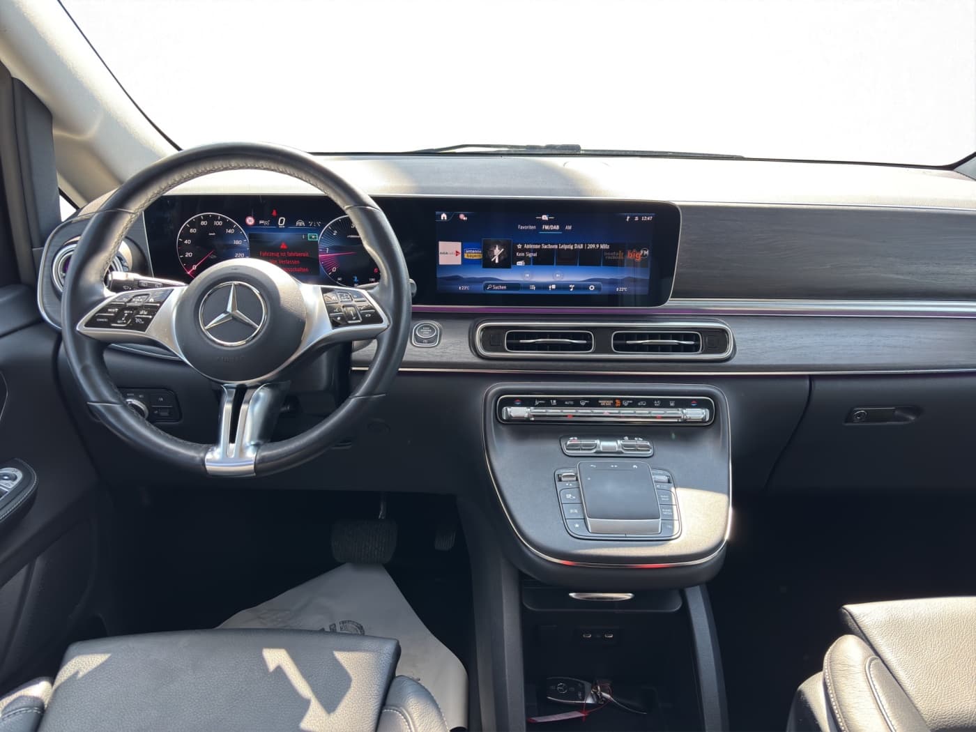 Mercedes-Benz V 300 d 4MATIC AVANTGARDE Extralang Bild 9