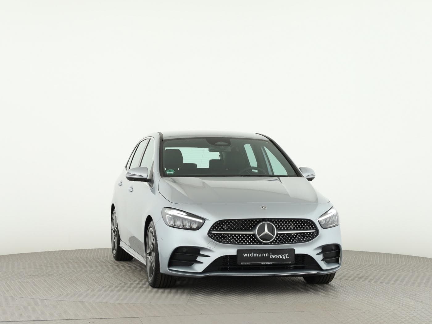 Mercedes-Benz B 200 Bild 3