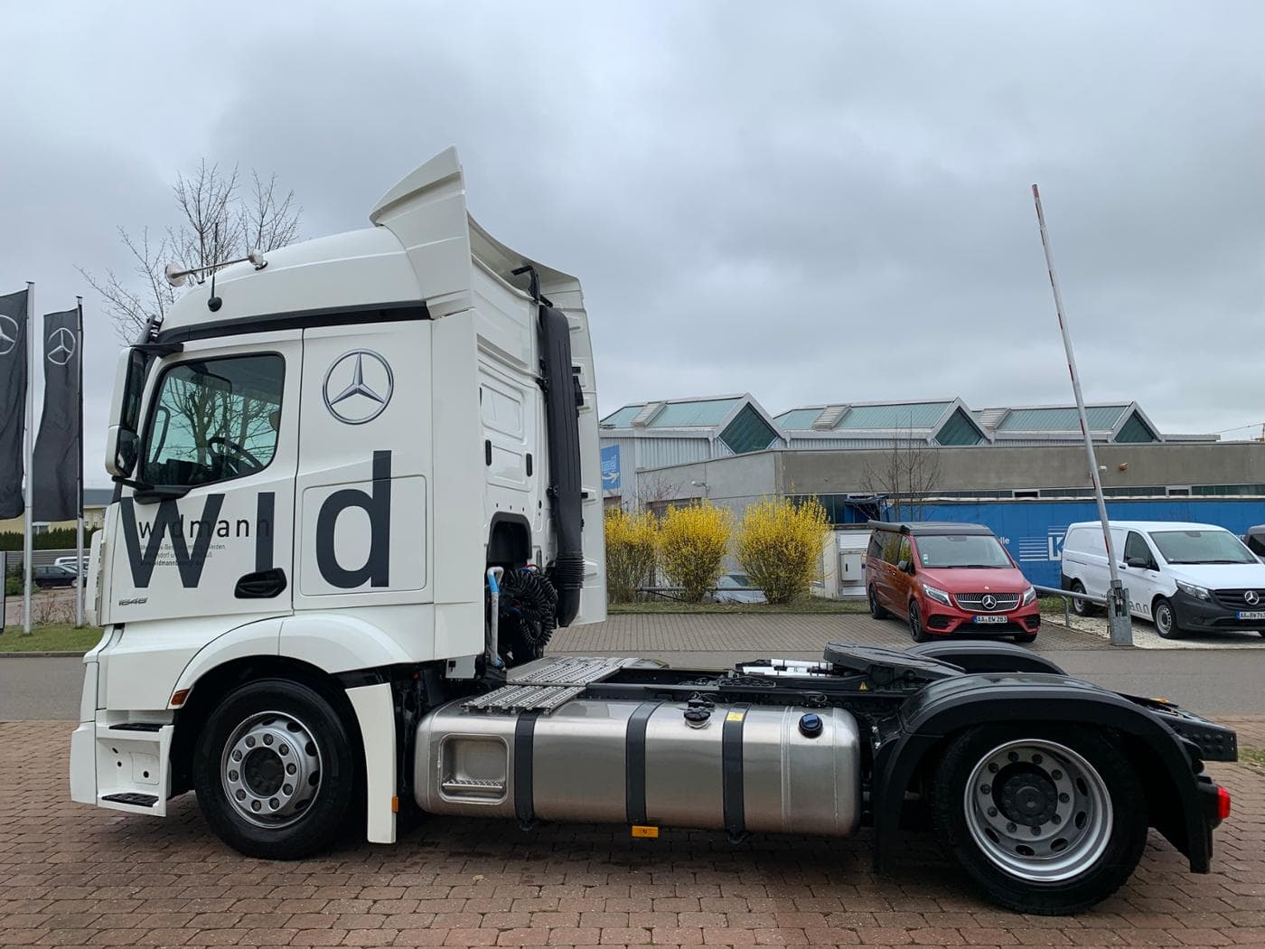 Mercedes-Benz Actros 1848 LS nRL Bild 7