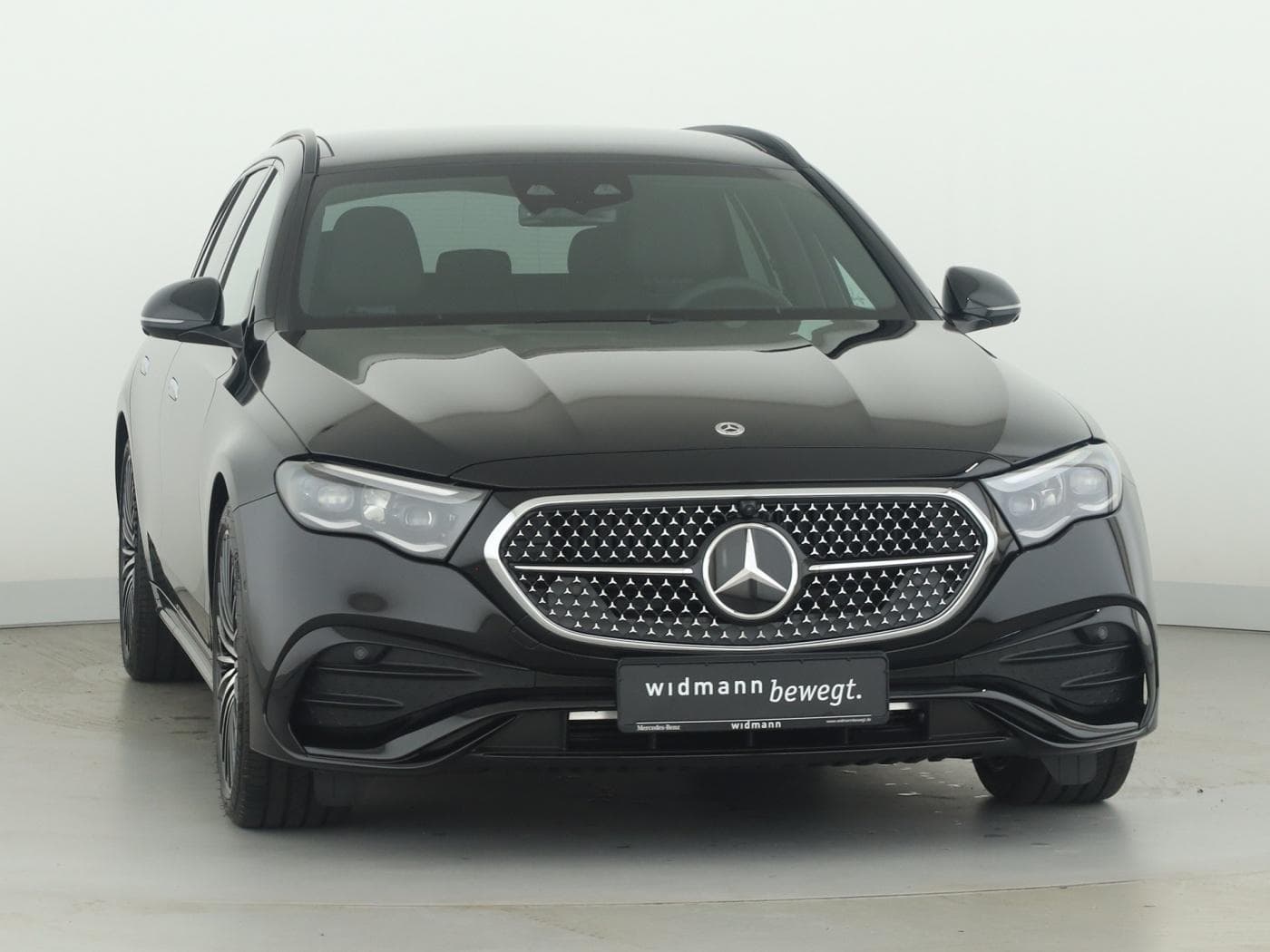 Mercedes-Benz E 300 de T-Modell mit EQ Hybrid Technologie Bild 3