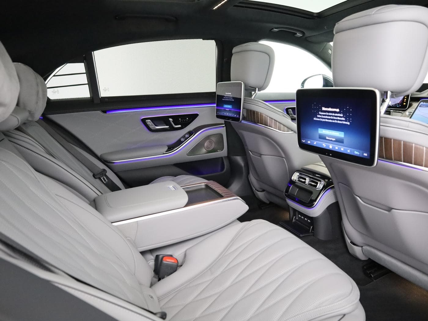 Mercedes-Benz S 63 E AMG Performance Limousine lang Bild 25