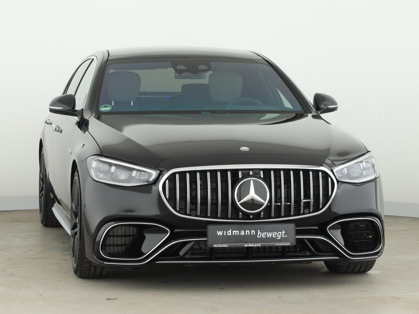 Mercedes-Benz S 63 E AMG Performance Limousine lang Bild 3