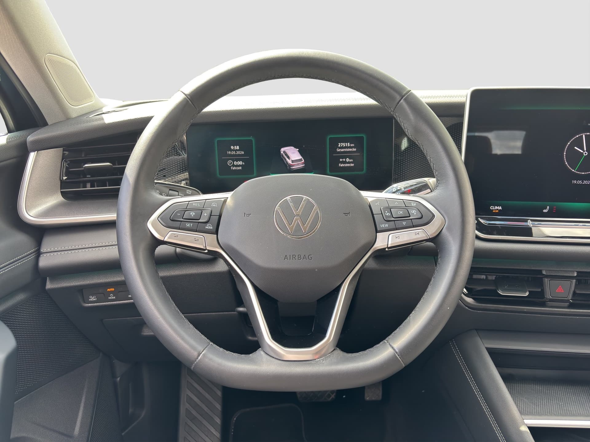 Volkswagen Tayron Life 1.5 eTSI 150 PS DSG AHK NAVI ACC Area View Bild 10