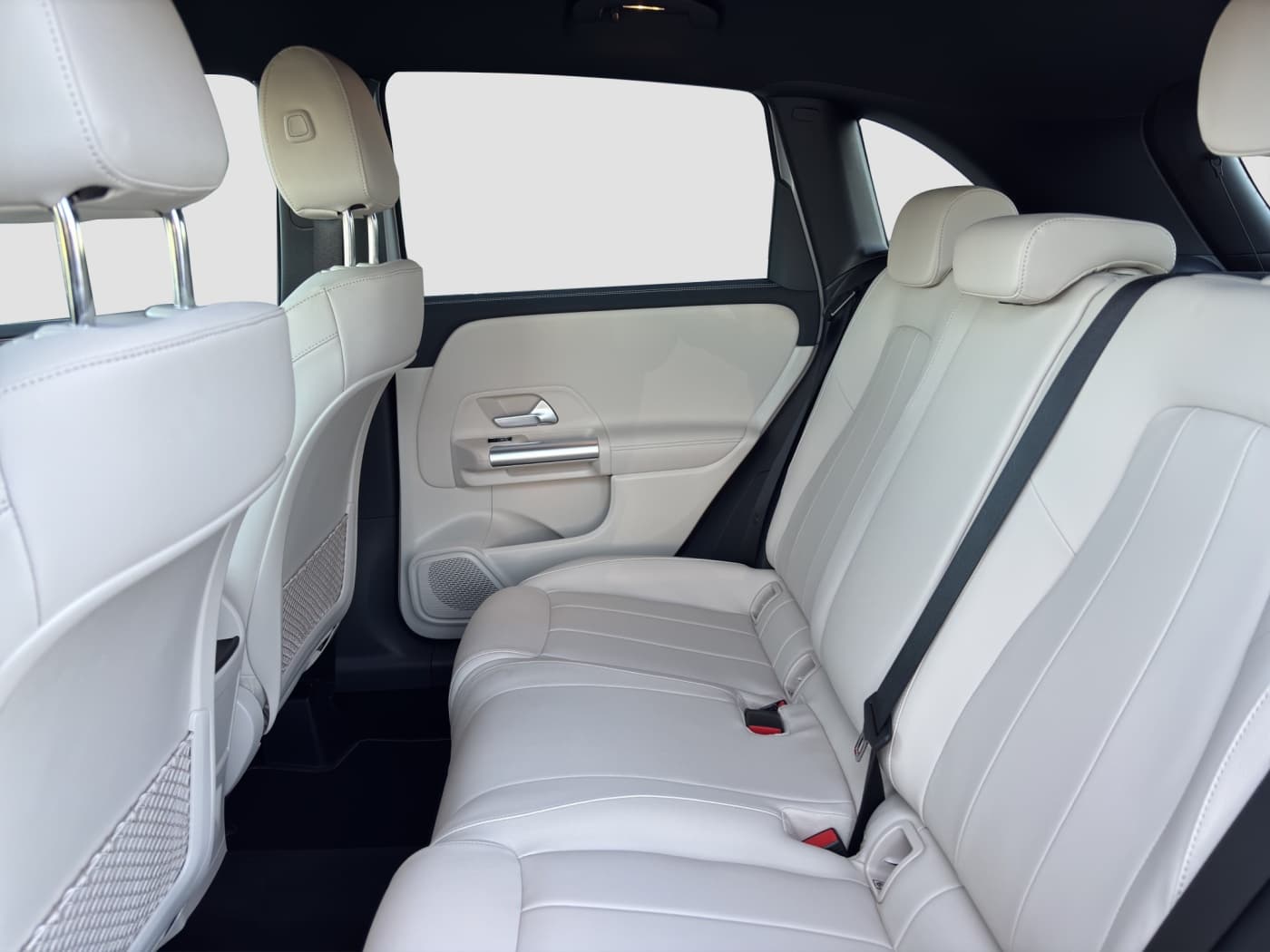 Mercedes-Benz B 200 Bild 16