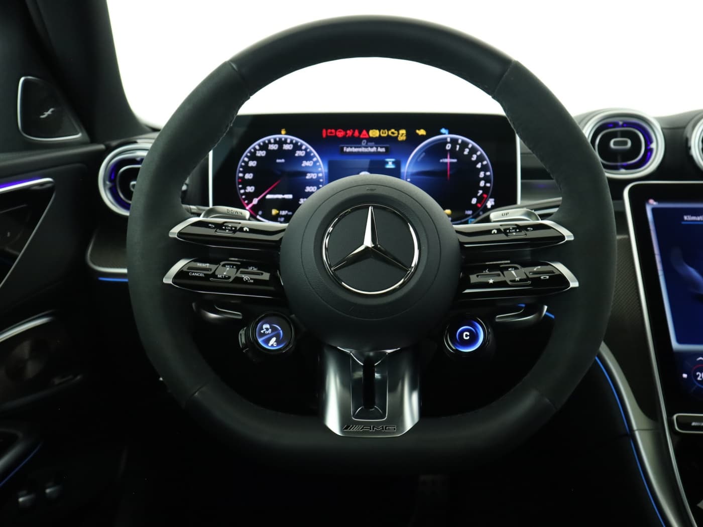 Mercedes-Benz C 63 S AMG E PERFORMANCE Bild 11