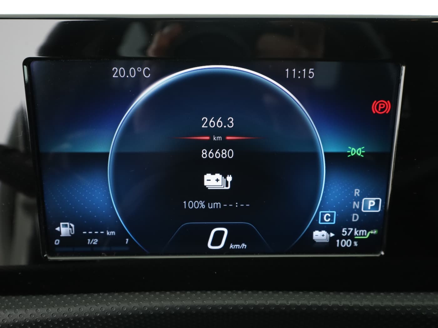 Mercedes-Benz A 250 e Bild 12