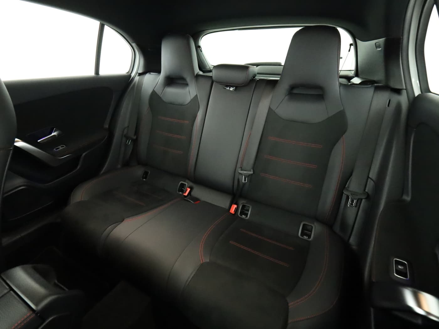 Mercedes-Benz A 250 e Bild 18