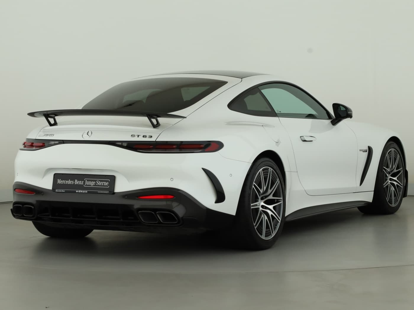 Mercedes-Benz AMG GT 63 4M+ Bild 2