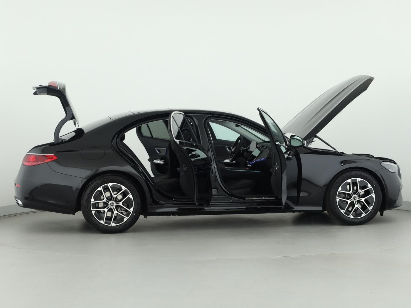 Mercedes-Benz E 200 Limousine Bild 8