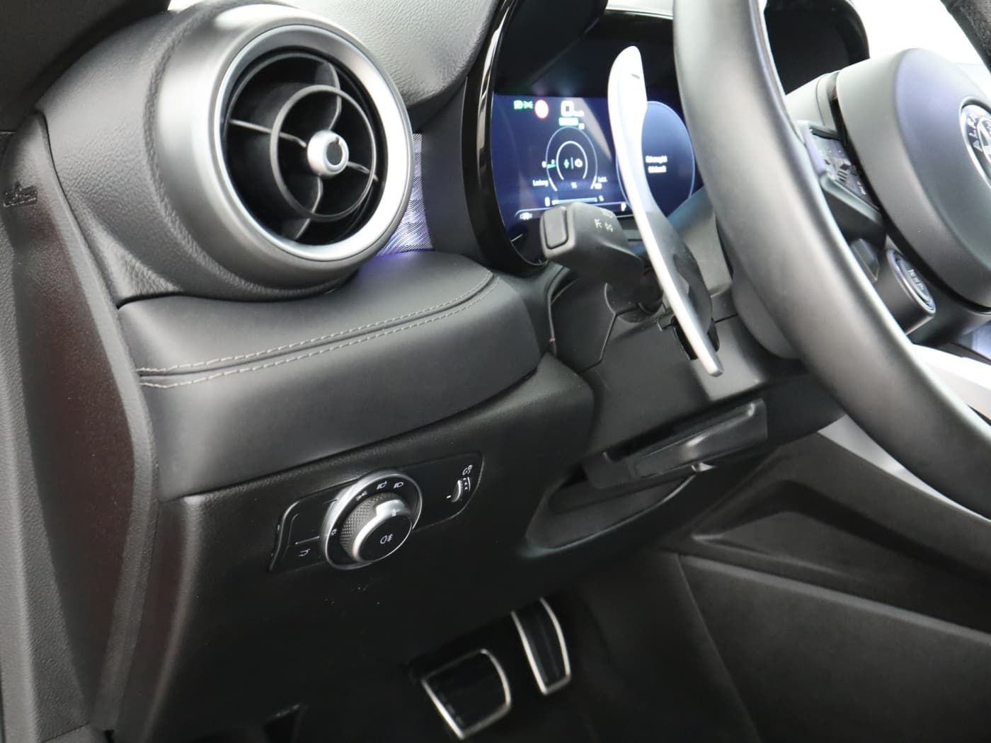 Alfa Romeo Tonale 1.5 Mild Hybrid Edizione Speciale Bild 26
