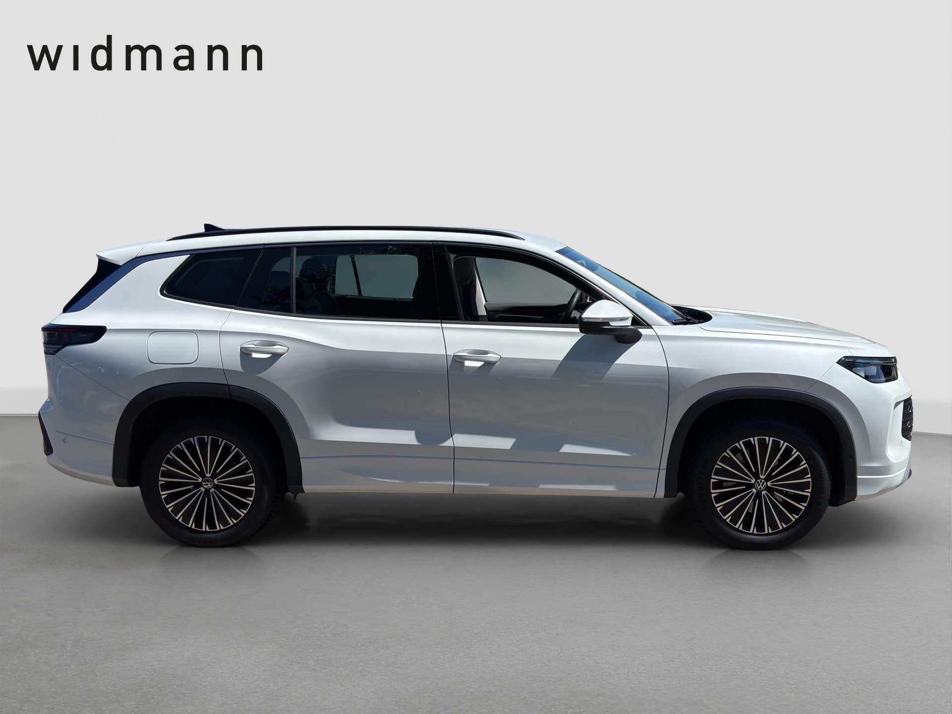 Volkswagen Tayron Life 1.5 eTSI 150 PS DSG AHK KAMERA 7-Sitze Bild 6