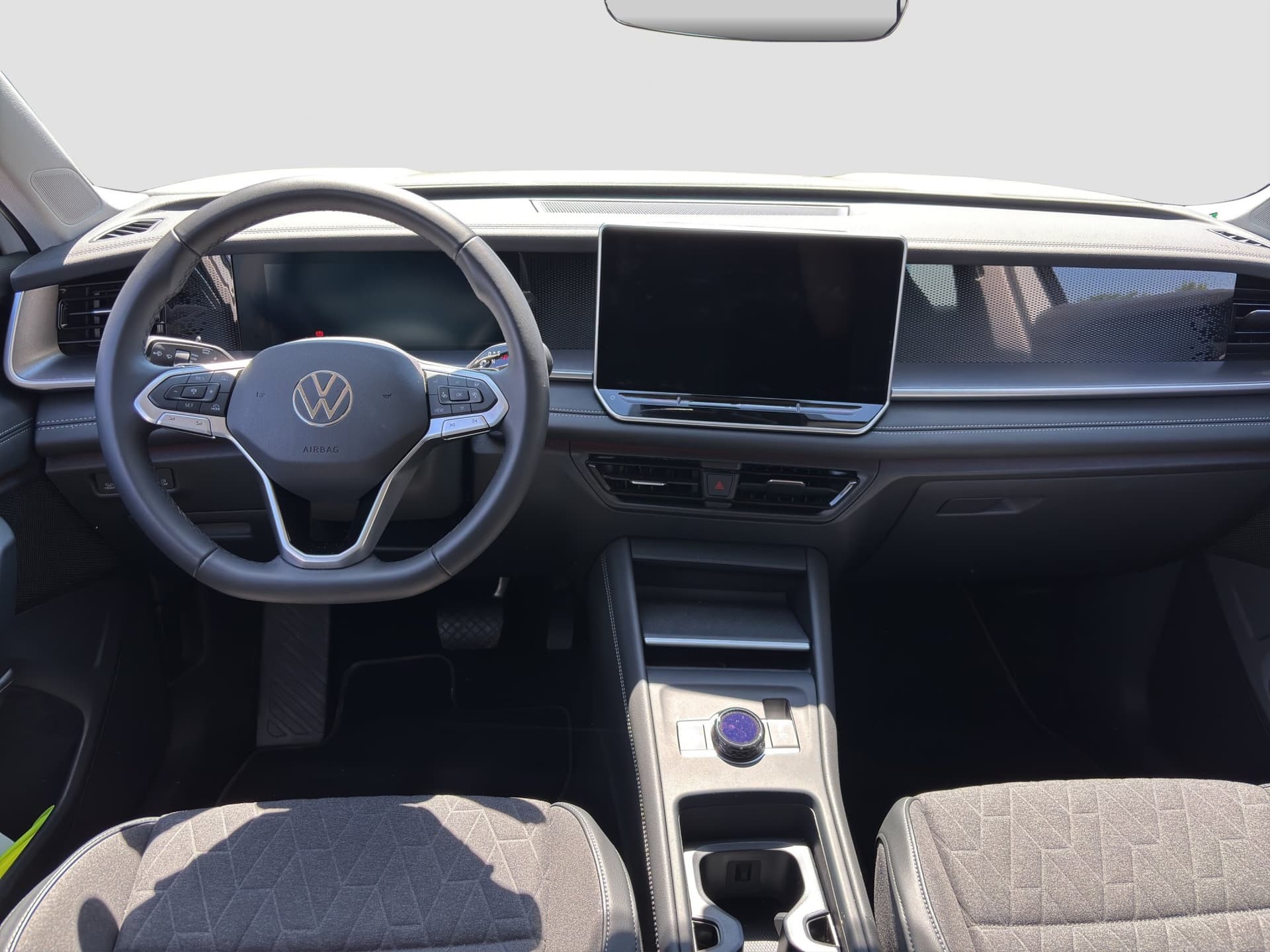 Volkswagen Tayron Life 1.5 eTSI 150 PS DSG AHK KAMERA 7-Sitze Bild 9