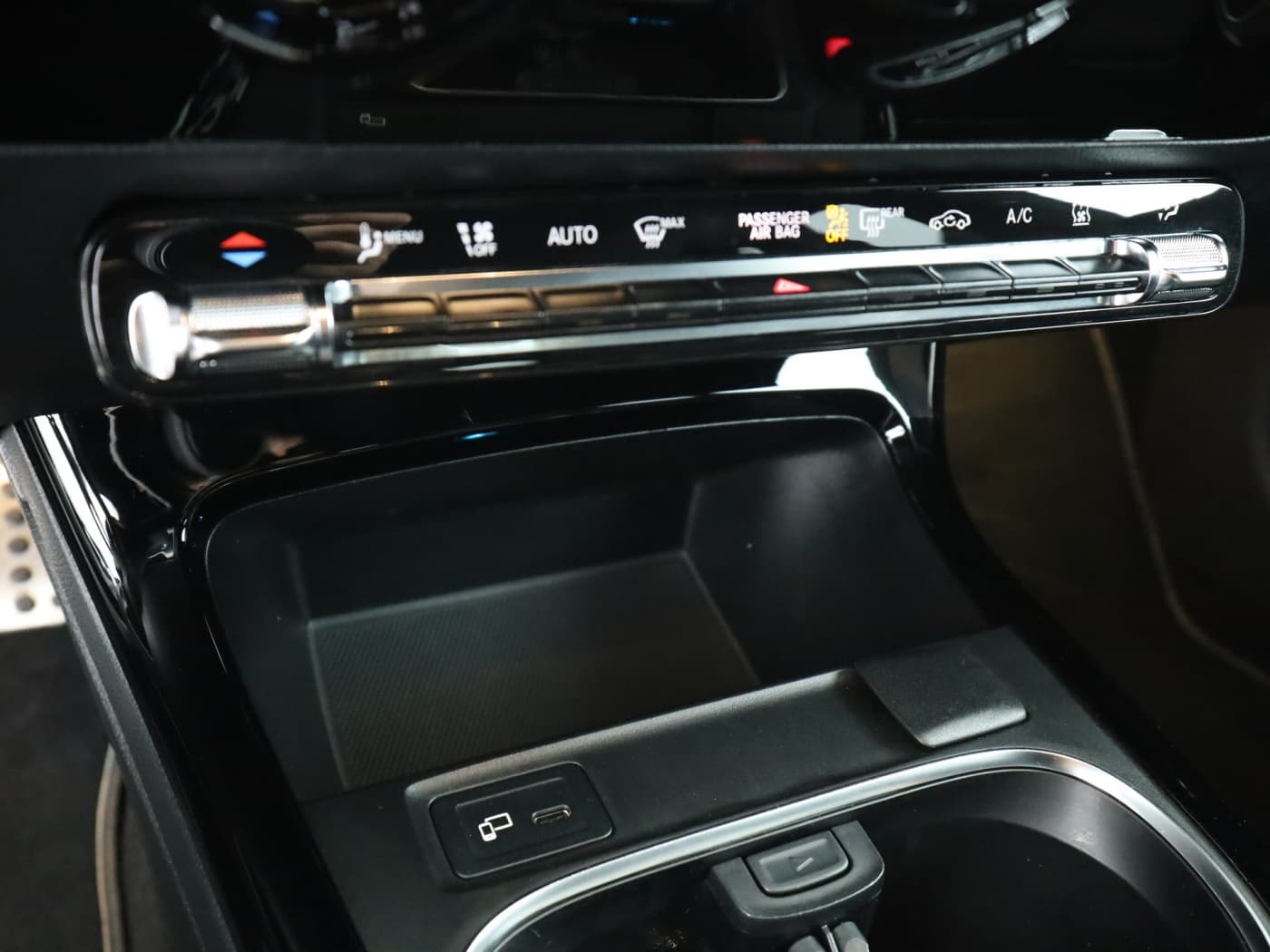 Mercedes-Benz CLA 250 e SB Bild 14