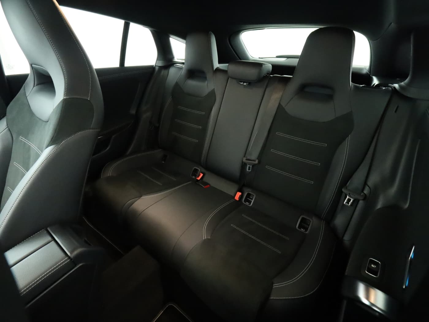 Mercedes-Benz CLA 250 e SB Bild 18