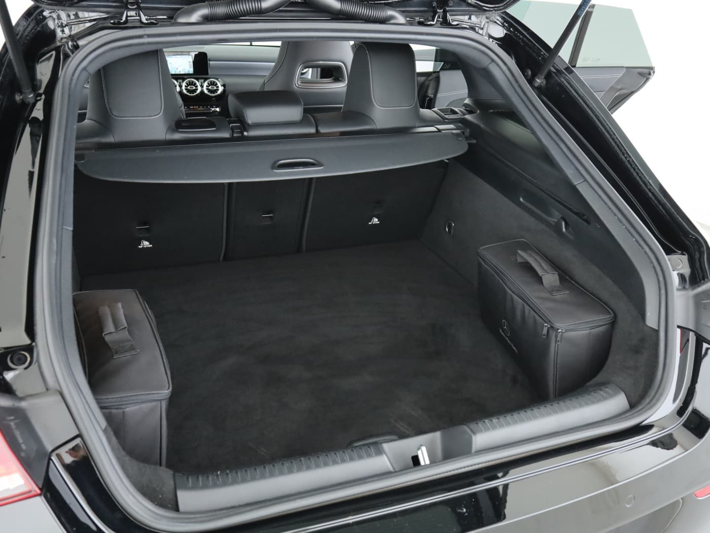 Mercedes-Benz CLA 250 e SB Bild 22