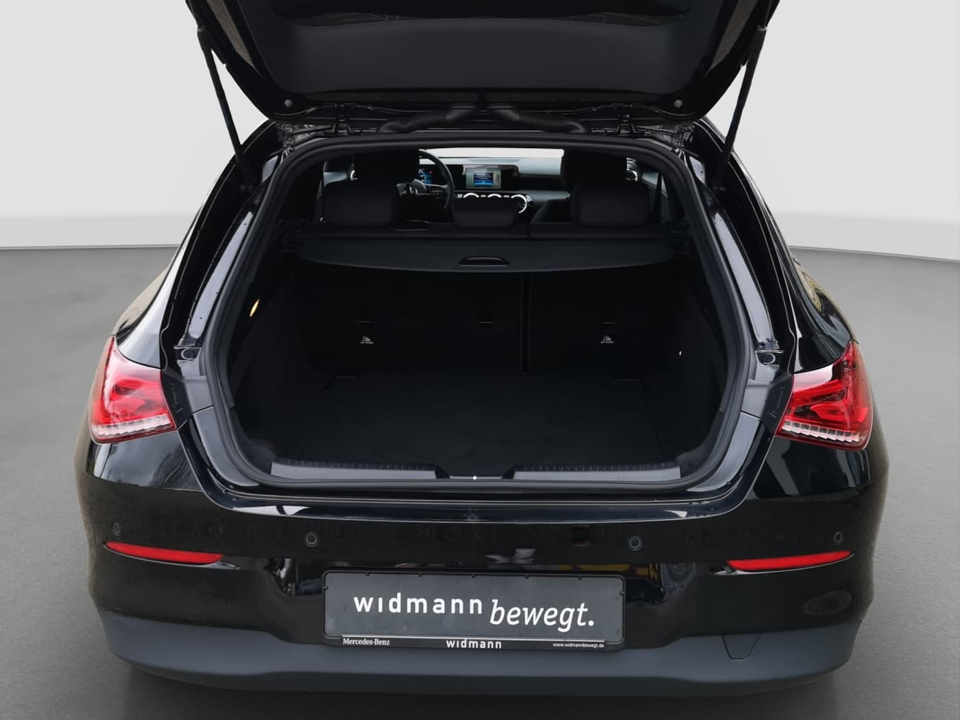 Mercedes-Benz CLA 180 d SB Bild 18